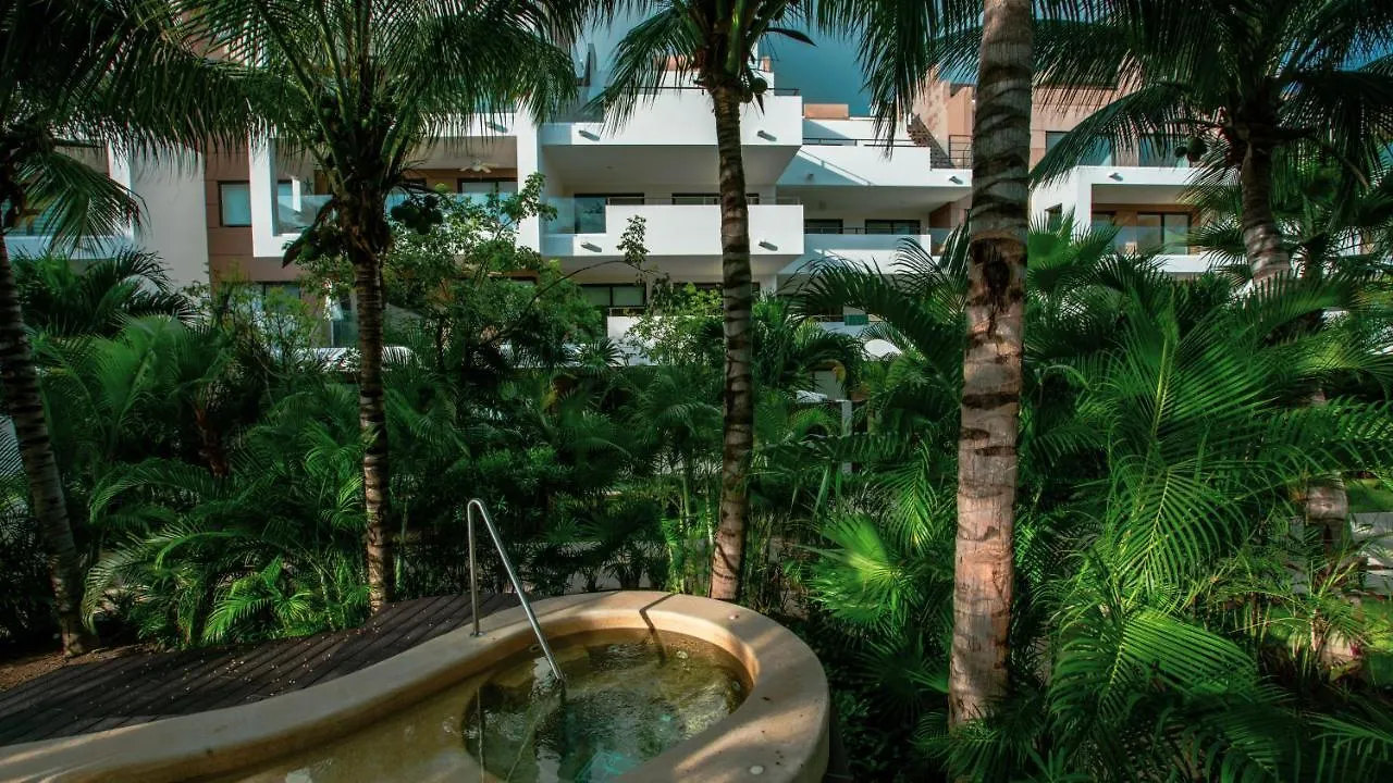 Apartment Lorena Ochoa Complex At Grand Coral Playa del Carmen